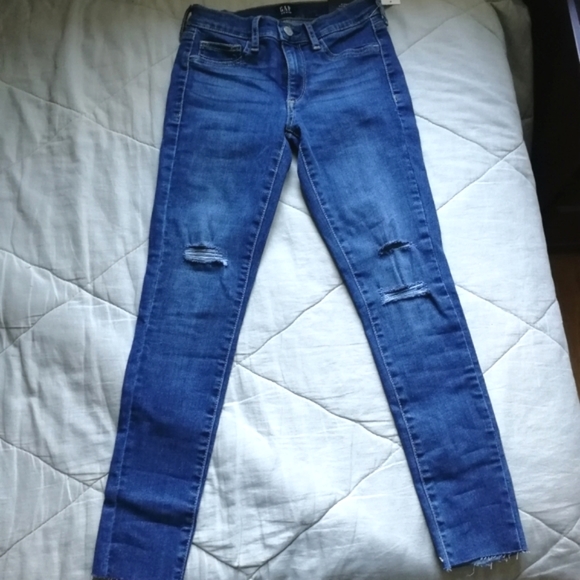 GAP Favourite Jegging Blue Distressed Raw Hem Mid Rise 24 Petite NWT - Picture 7 of 13